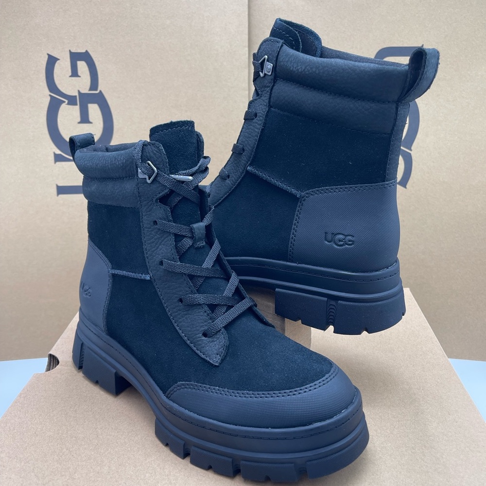 UGG Women's UGG
W / 1174492
W ASHTON WEATHERIZED LACE UP Boots Black - Picture 3 of 16